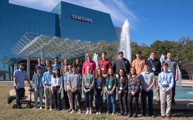 LISD Students Breeze All over Texas to see what’s COOL
