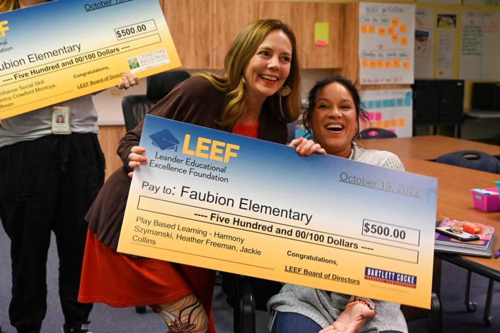Teachers presented with LEEF Grant check