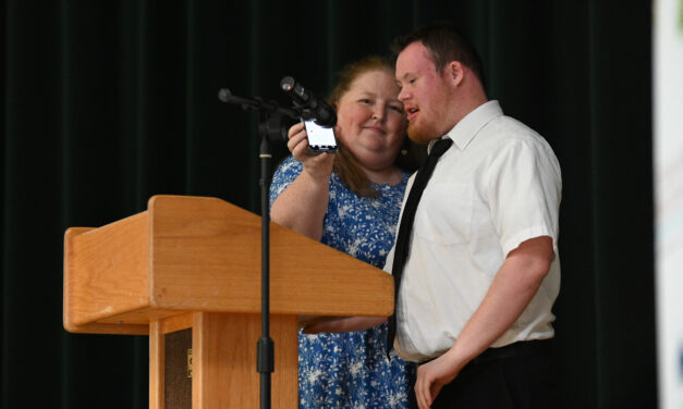 LEEF Hosts Annual Student Teacher Achievement Recognition Banquet