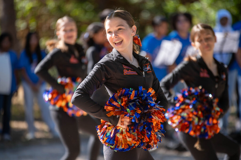MS School Spirit performers