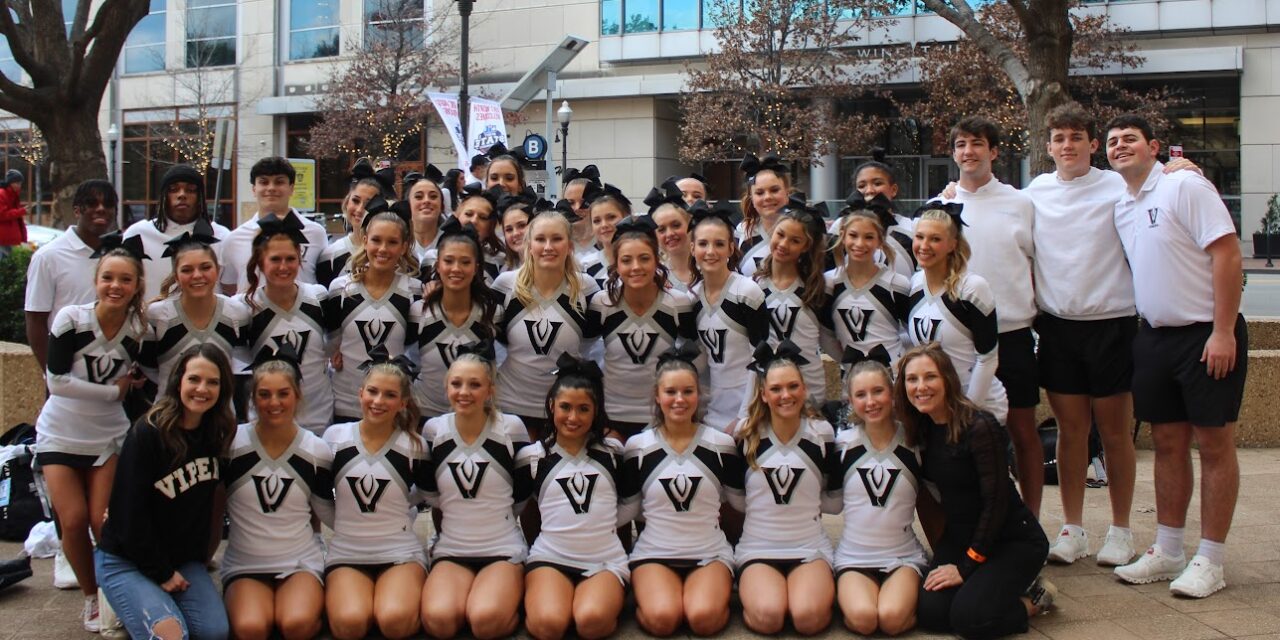 Vandegrift Cheer Wins Bronze at State