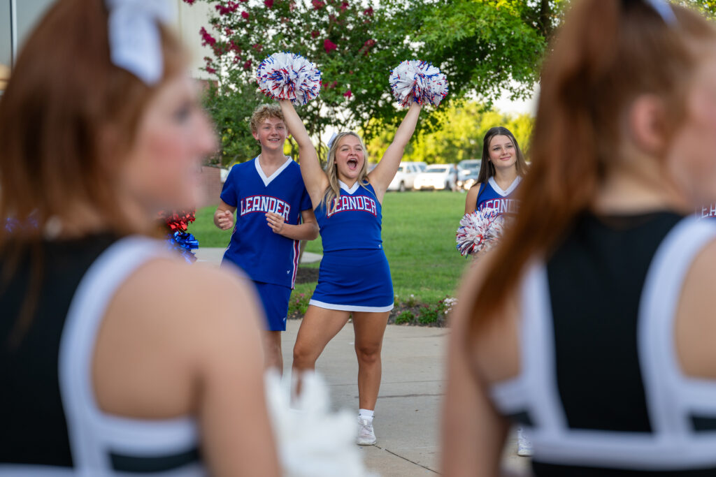 Leander ISD cheerleaders welcome staff to Convocation 2024
