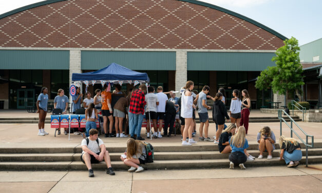CPHS Student Organization Hosts Voter Registration Drive