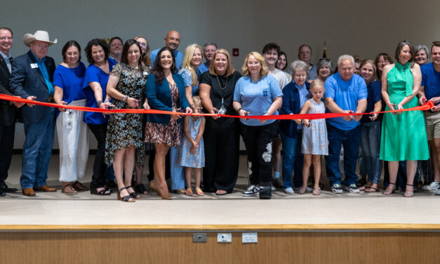 Hisle Hounds Welcome Community During Dedication