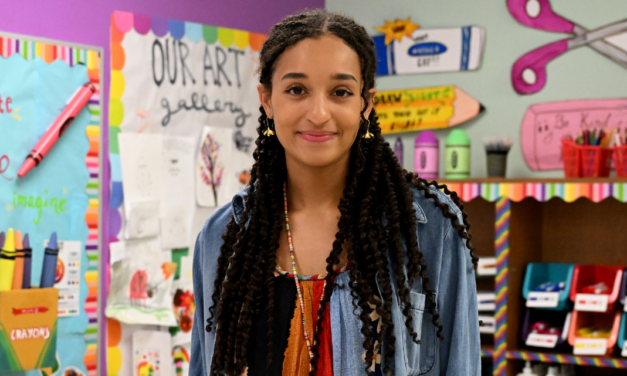 New Naumann ES Art Teacher Builds Connections With Students