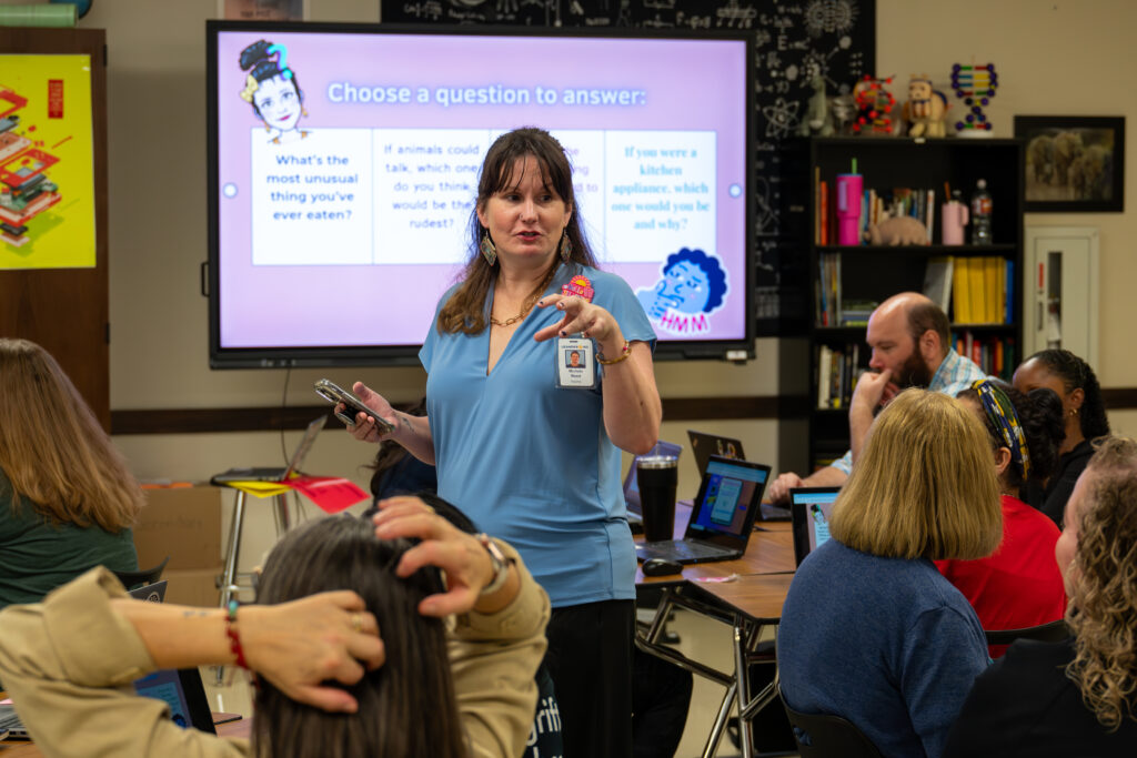 Teacher leads CIC session