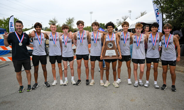 Vandegrift Boys Cross Country Team Finishes 2nd at State